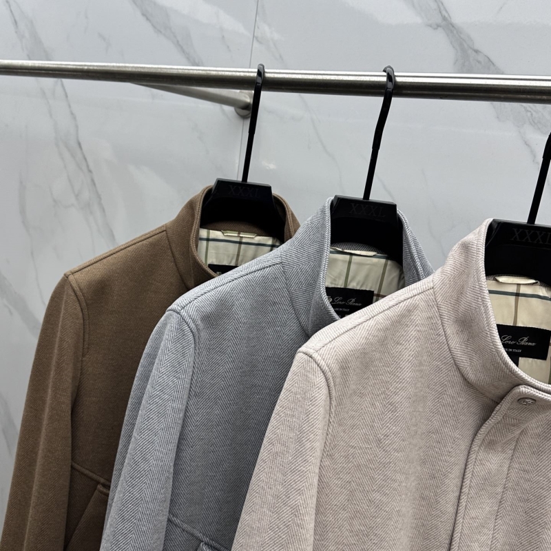 L0r0 P1ana outwear